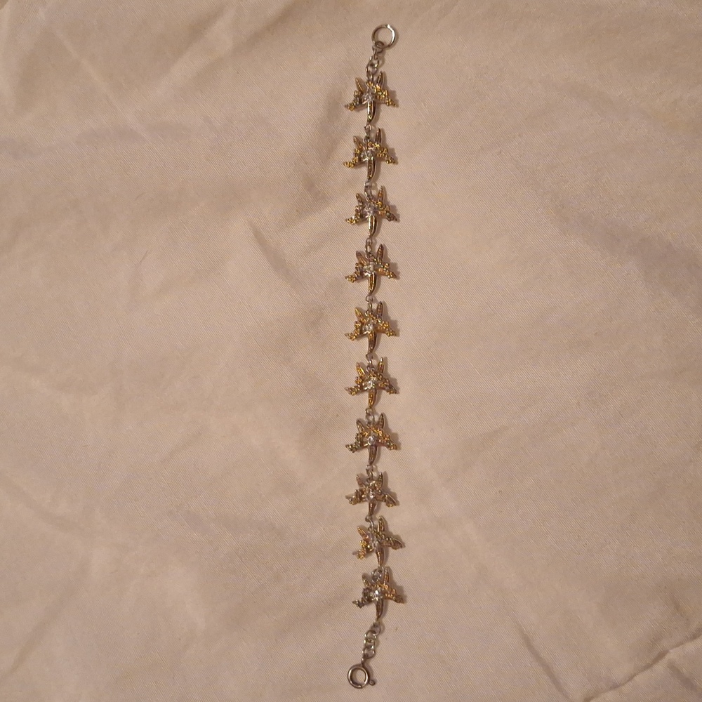 Silver tone with yellow accents starfish braclette